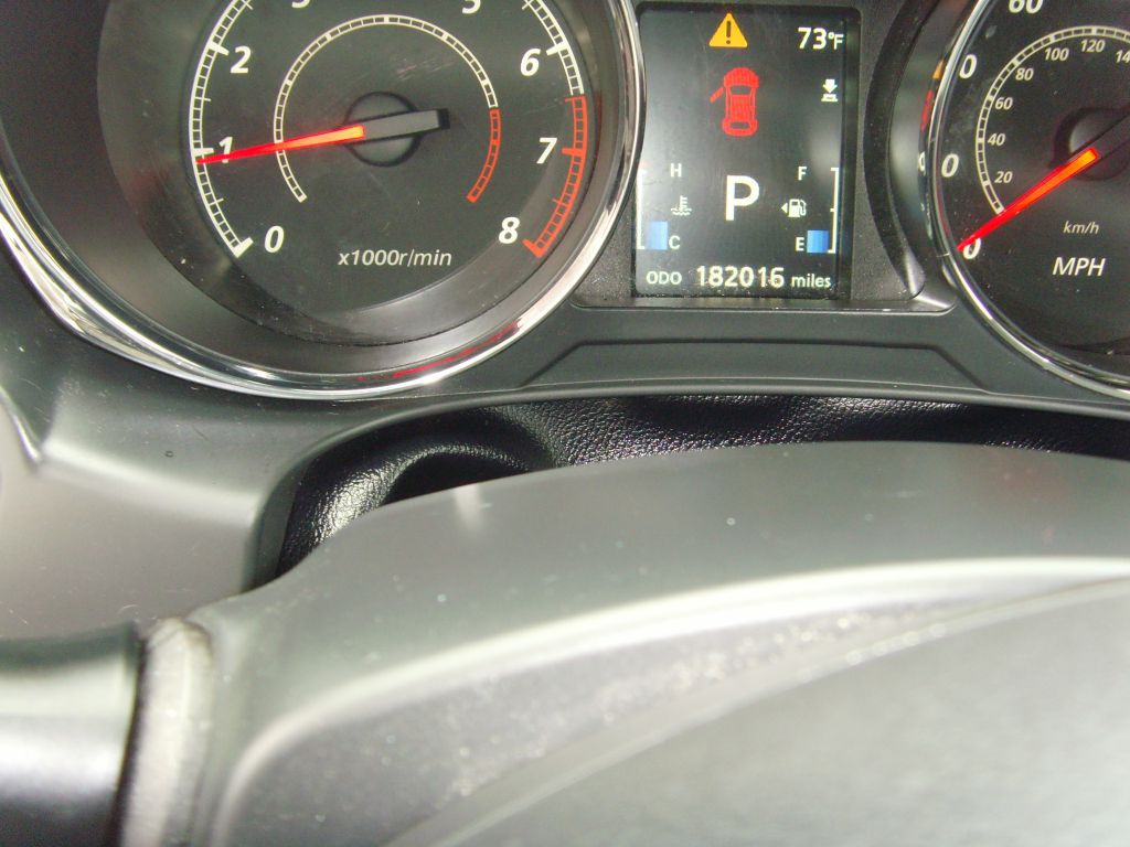 2014 Mitsubishi Outlander Image 20