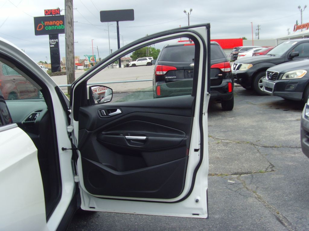 2015 Ford Escape Image 10