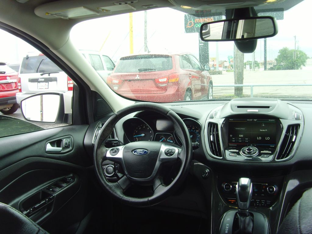 2015 Ford Escape Image 14