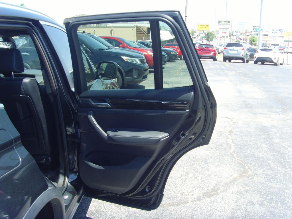 2012 BMW X3 Image 12