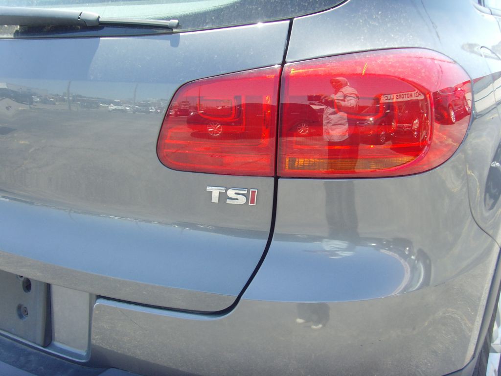 2016 Volkswagen Tiguan Image 10