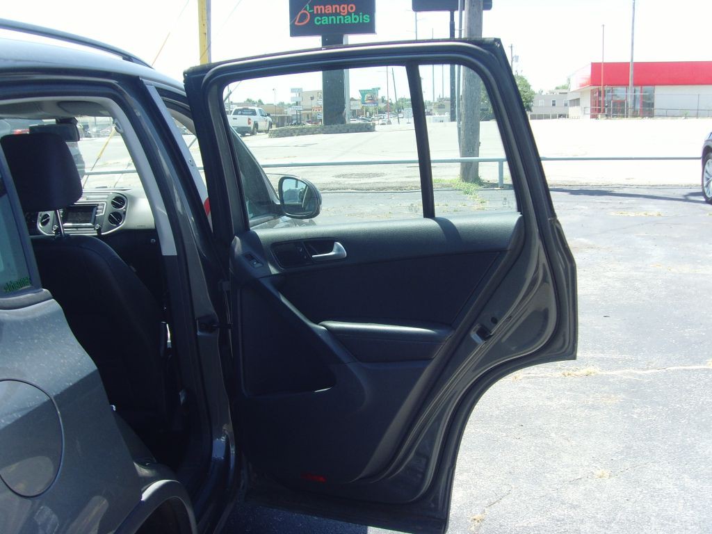 2016 Volkswagen Tiguan Image 13