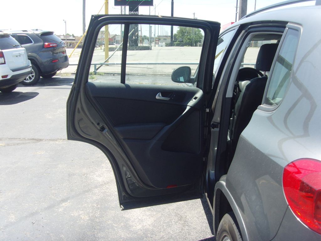 2016 Volkswagen Tiguan Image 17