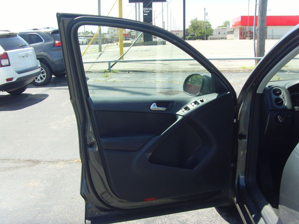 2016 Volkswagen Tiguan Image 19