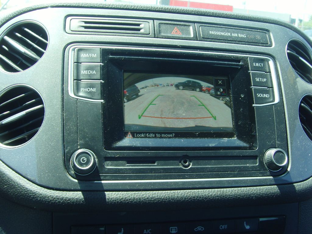 2016 Volkswagen Tiguan Image 25