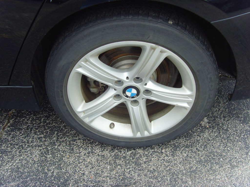 2015 BMW 3 Series Image 23