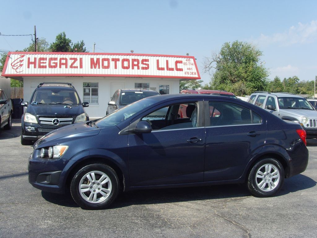 2015 Chevrolet Sonic Image 4