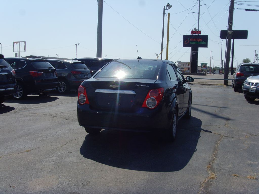 2015 Chevrolet Sonic Image 6