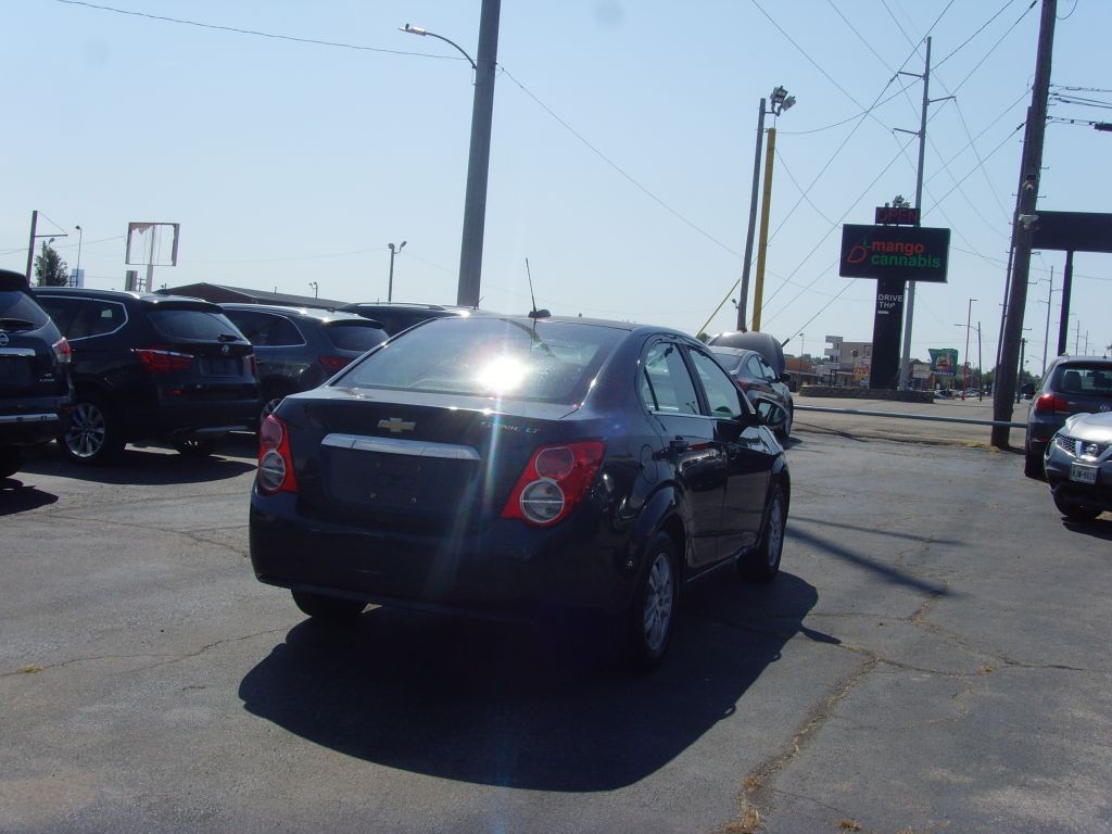 2015 Chevrolet Sonic Image 7