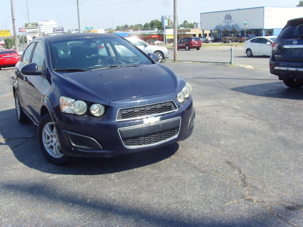 2015 Chevrolet Sonic Image 25