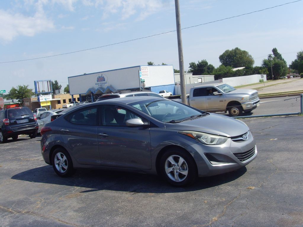 2014 Hyundai Elantra Image 4