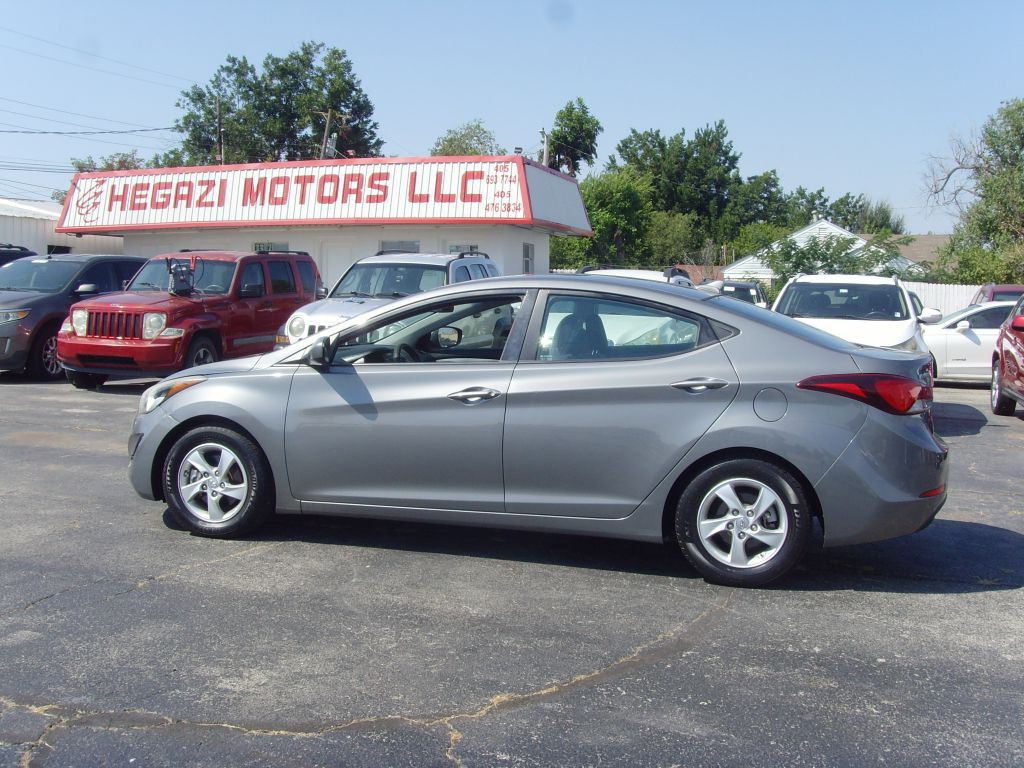 2014 Hyundai Elantra Image 8