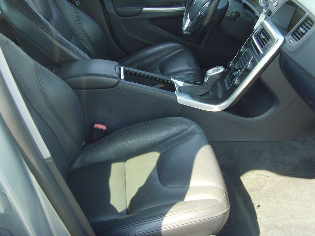 2013 Volvo S60 Image 12