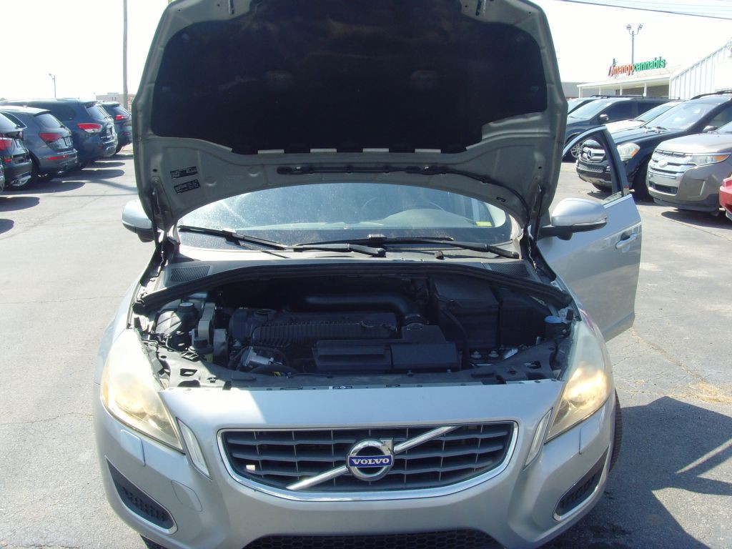 2013 Volvo S60 Image 28