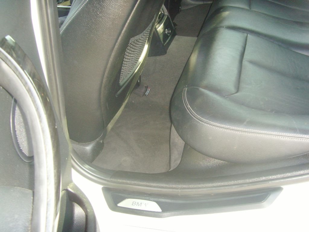 2016 BMW 3 Series Image 13