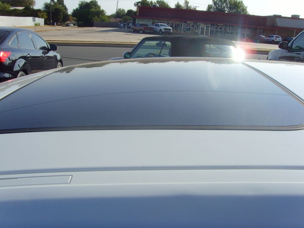 2016 BMW 3 Series Image 22