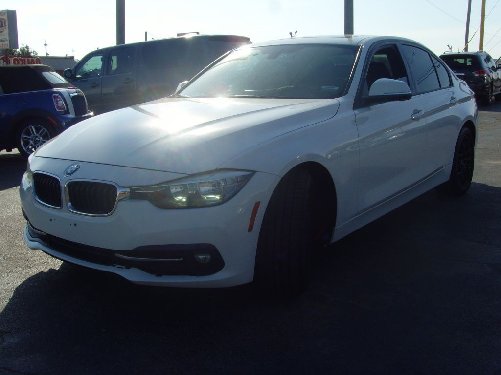 2016 BMW 3 Series Image 32