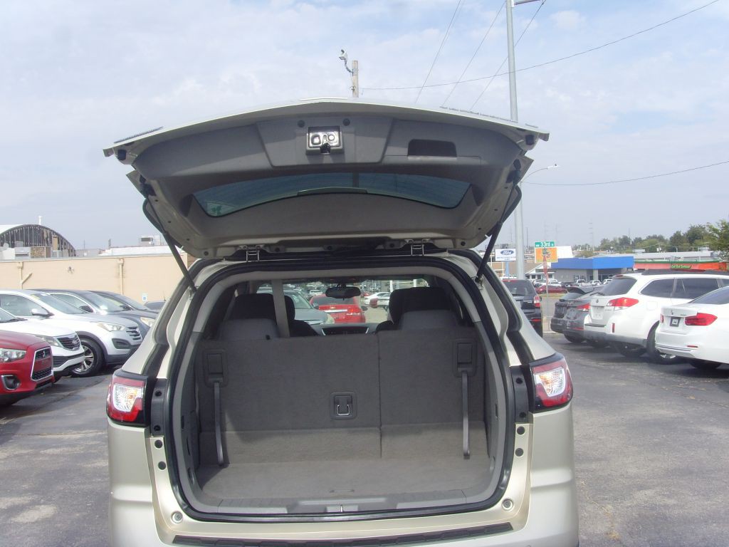 2016 Chevrolet Traverse Image 17