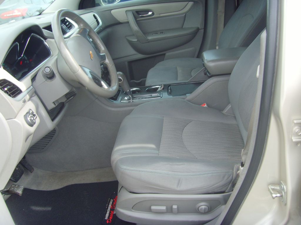 2016 Chevrolet Traverse Image 21