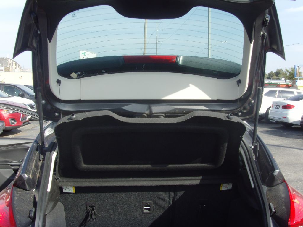 2016 Ford Focus Image 24