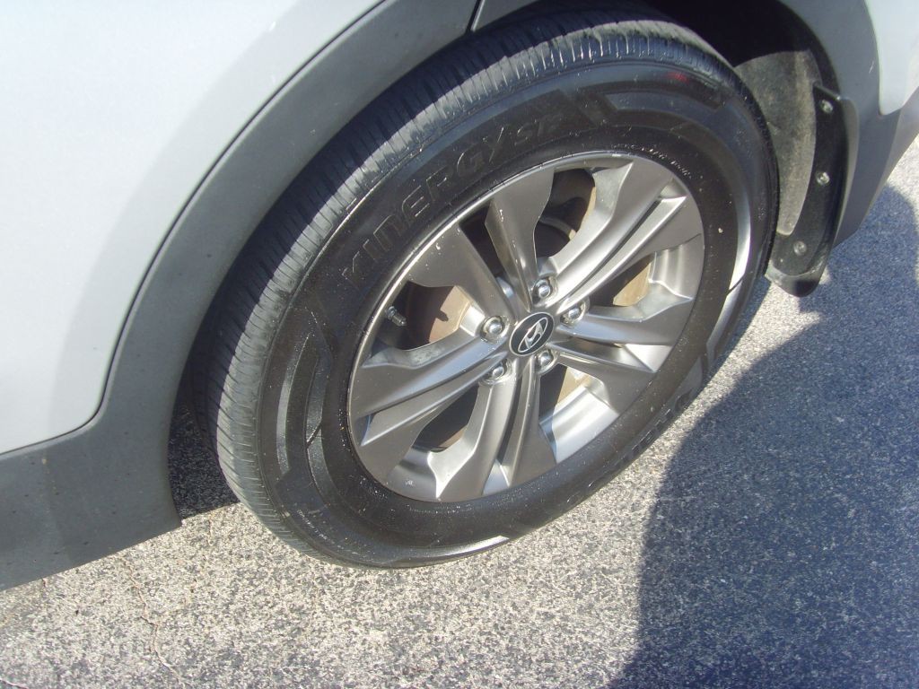 2014 Hyundai Santa Fe Sport Image 24