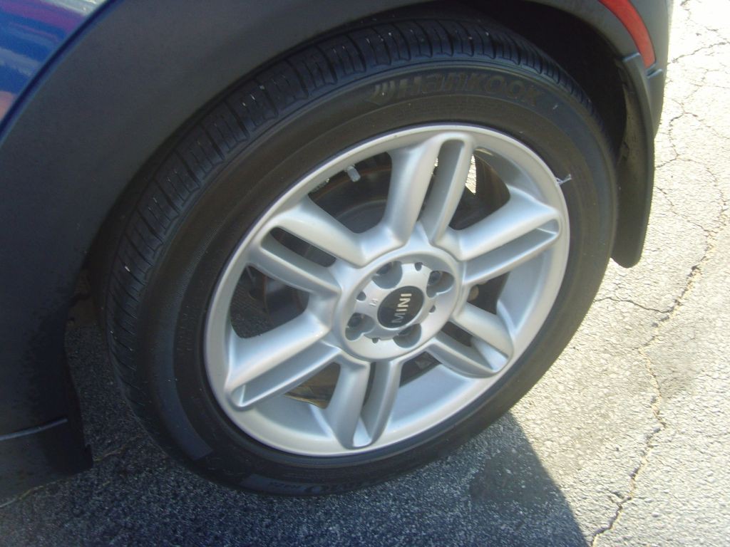 2012 MINI Cooper Image 20