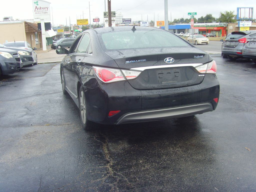 2013 Hyundai Sonata Image 8