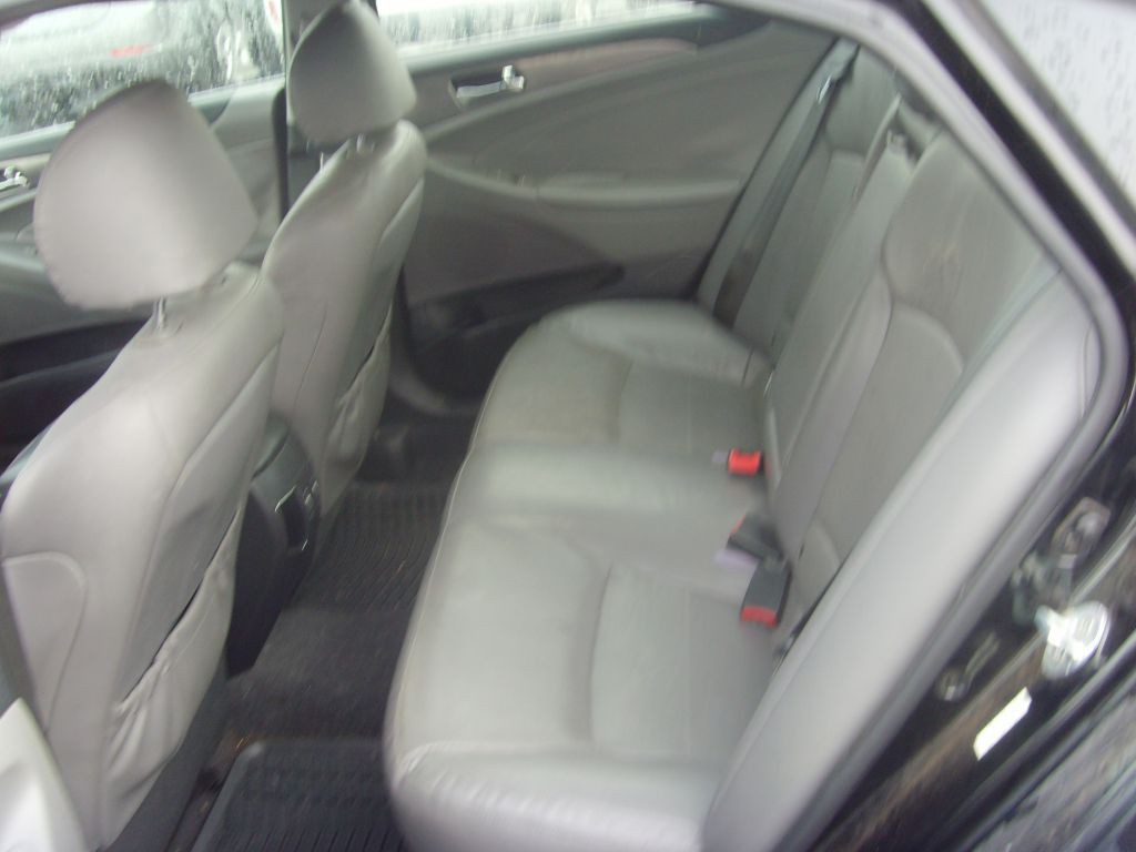 2013 Hyundai Sonata Image 17