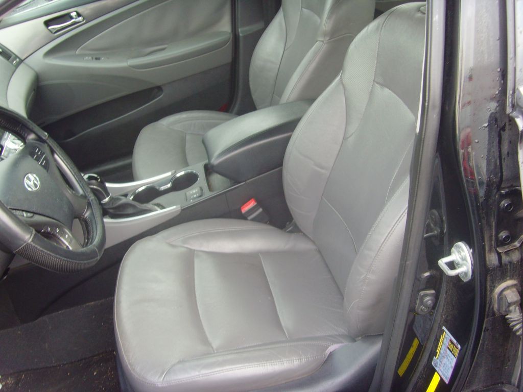 2013 Hyundai Sonata Image 19