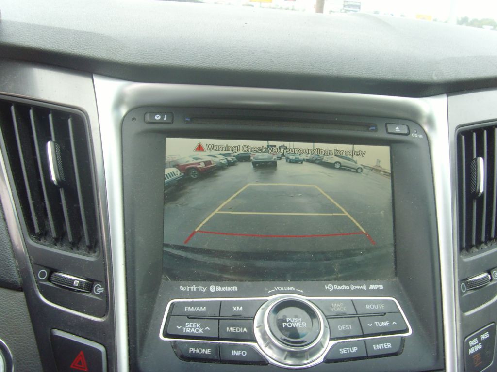 2013 Hyundai Sonata Image 23