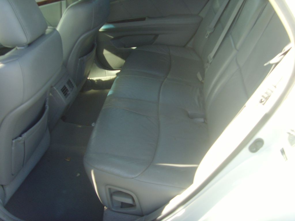 2009 Toyota Avalon Image 12
