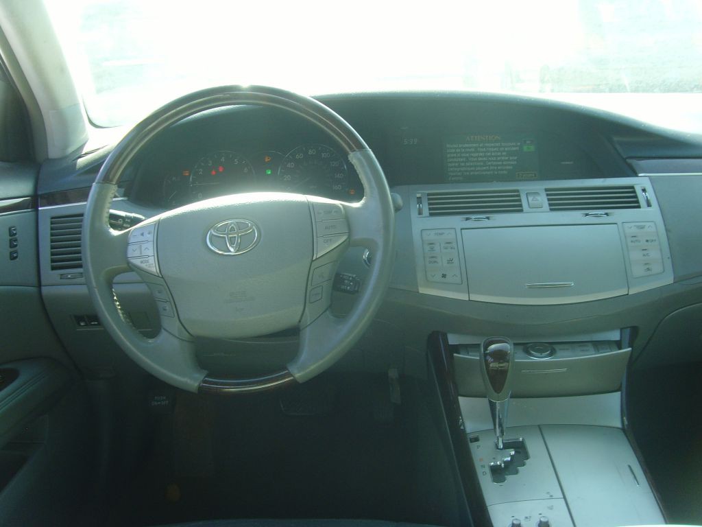 2009 Toyota Avalon Image 14