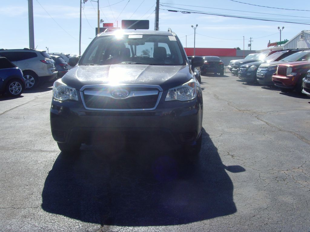 2016 Subaru Forester Image 2