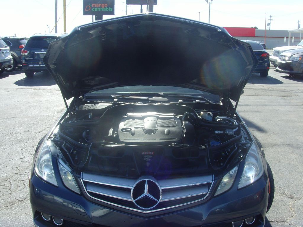 2013 Mercedes-Benz E-Class Image 21