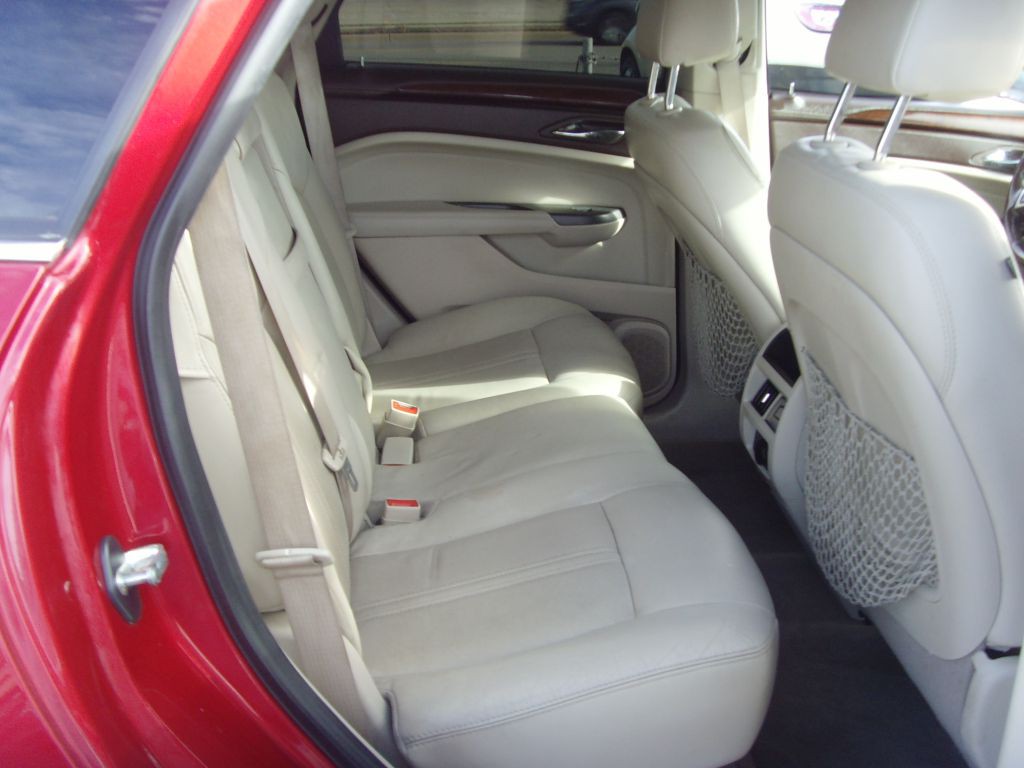 2012 Cadillac SRX Image 12