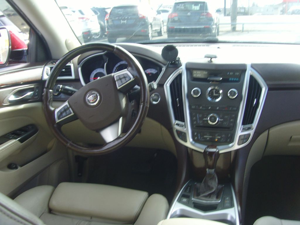 2012 Cadillac SRX Image 13