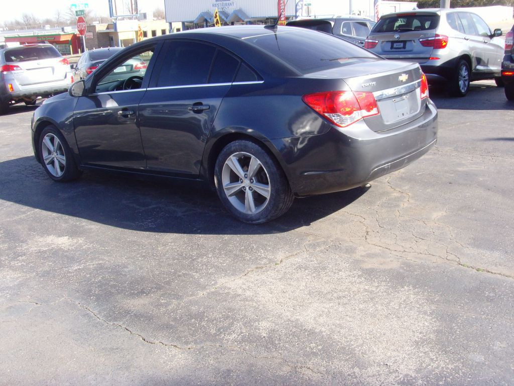 2013 Chevrolet Cruze Image 5