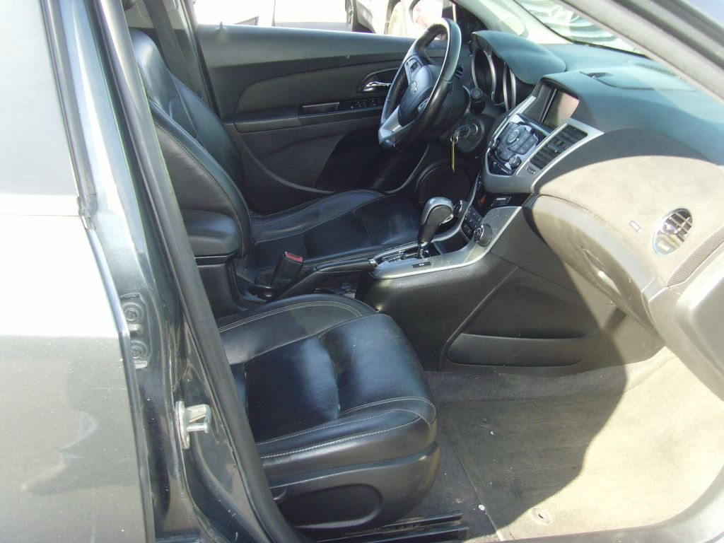 2013 Chevrolet Cruze Image 10