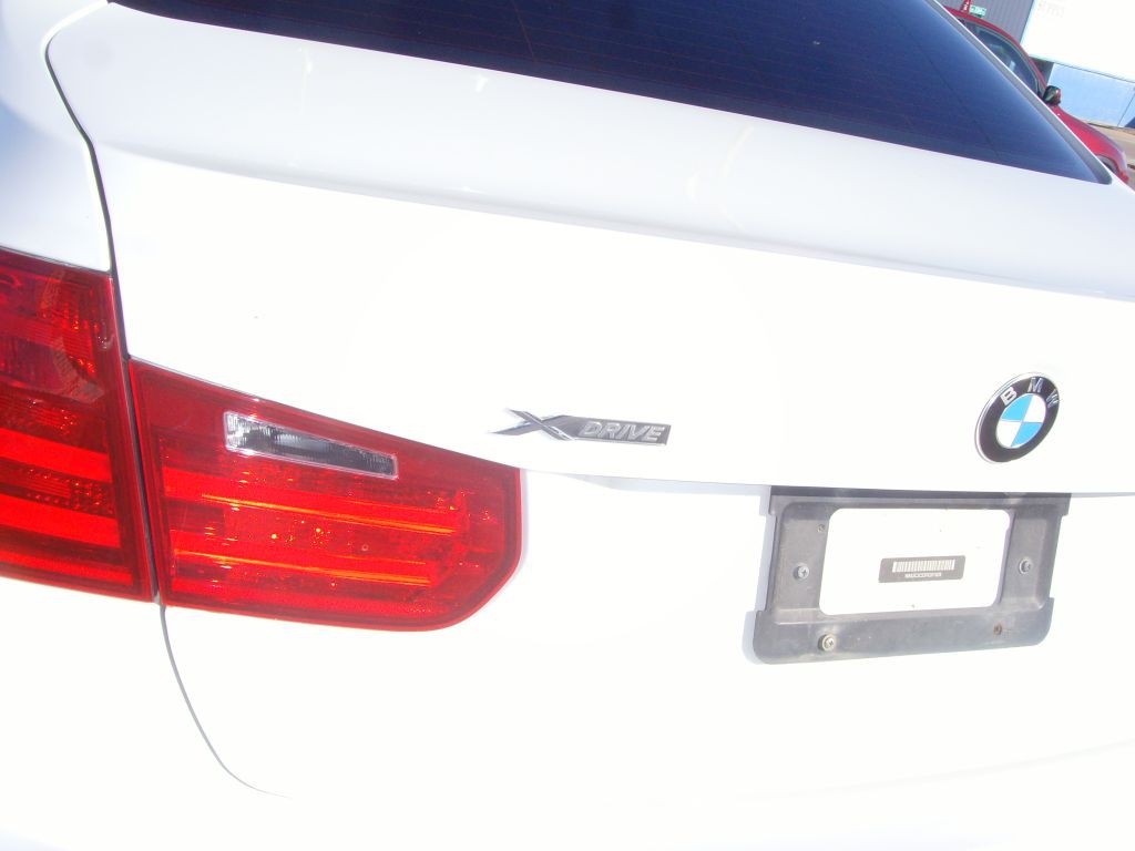 2015 BMW 3 Series Image 10