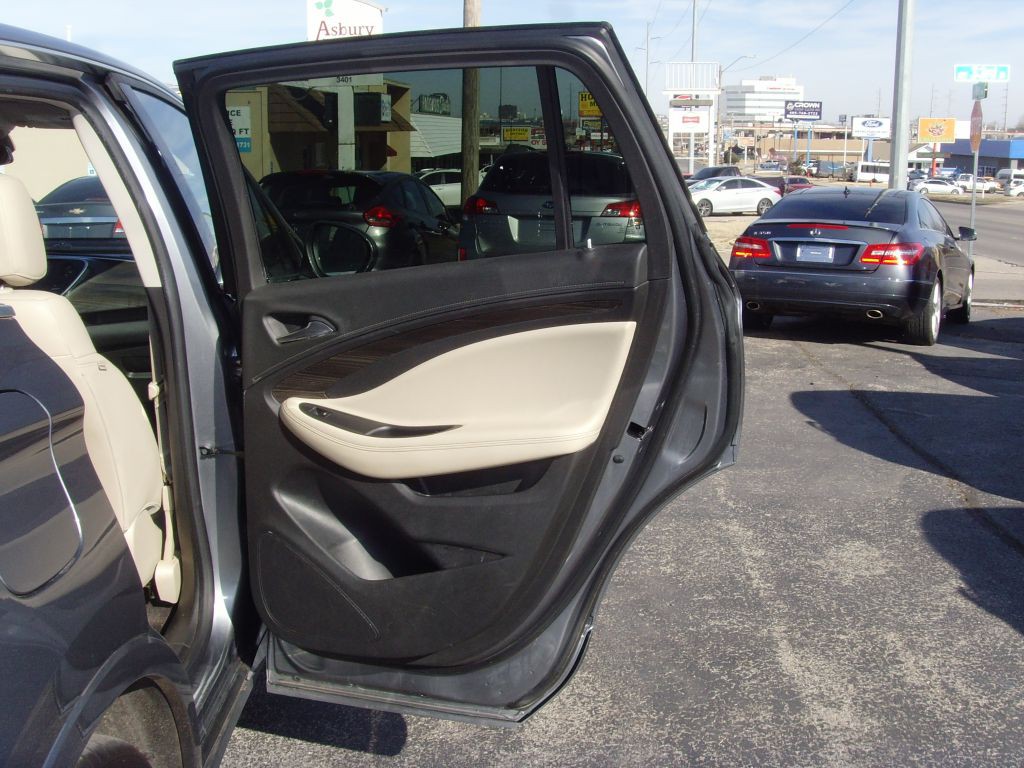 2020 Buick Envision Image 12