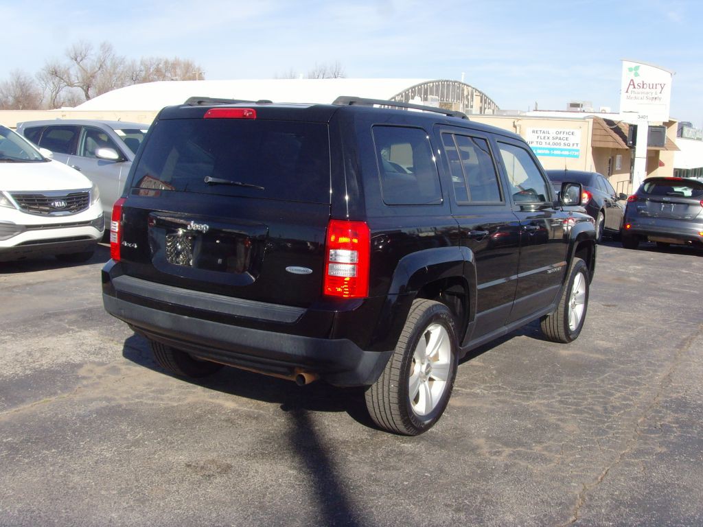 2016 Jeep Patriot Image 9