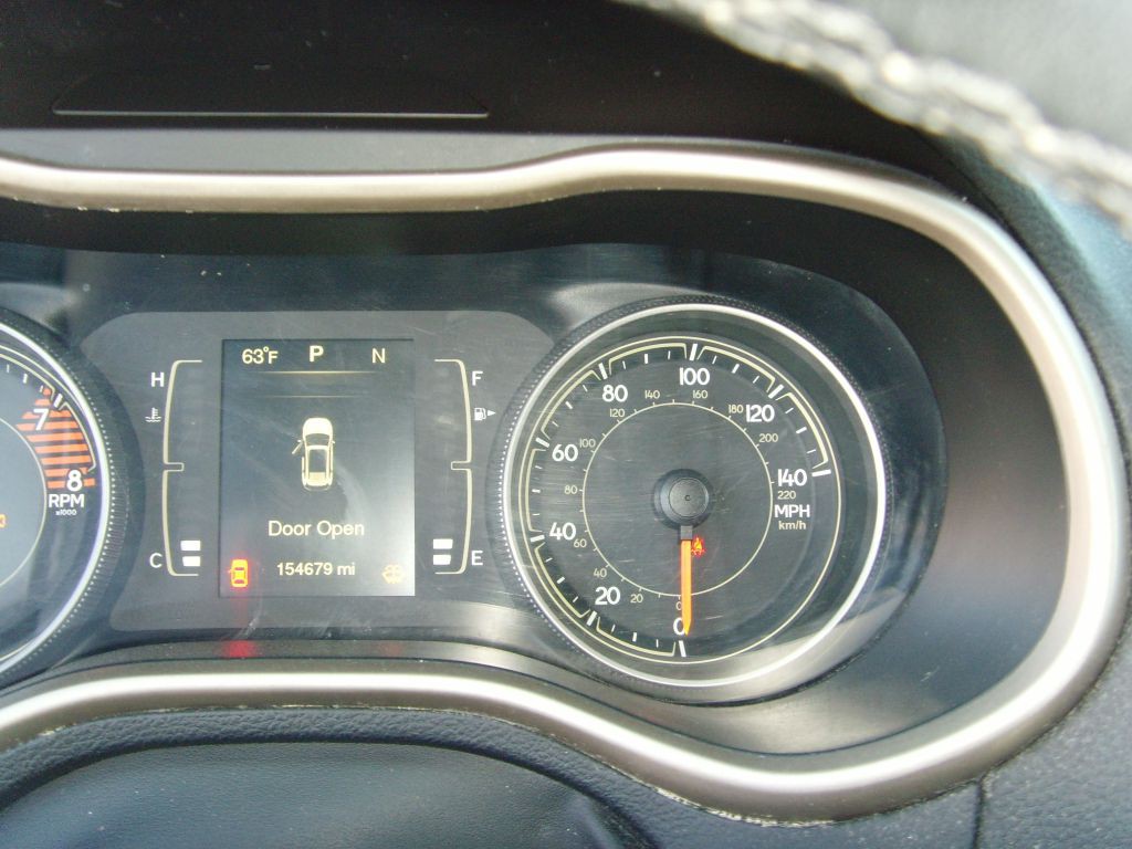 2016 Jeep Cherokee Image 15