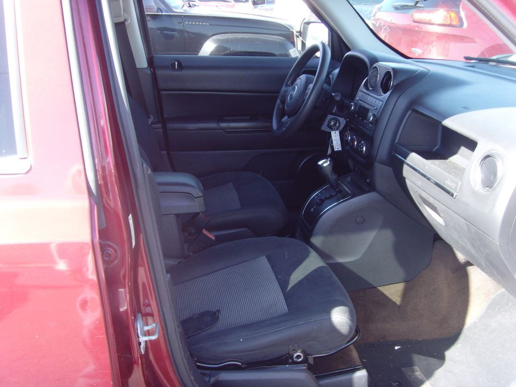 2014 Jeep Patriot Image 11