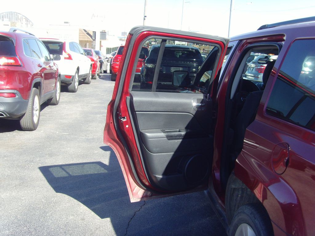 2014 Jeep Patriot Image 14