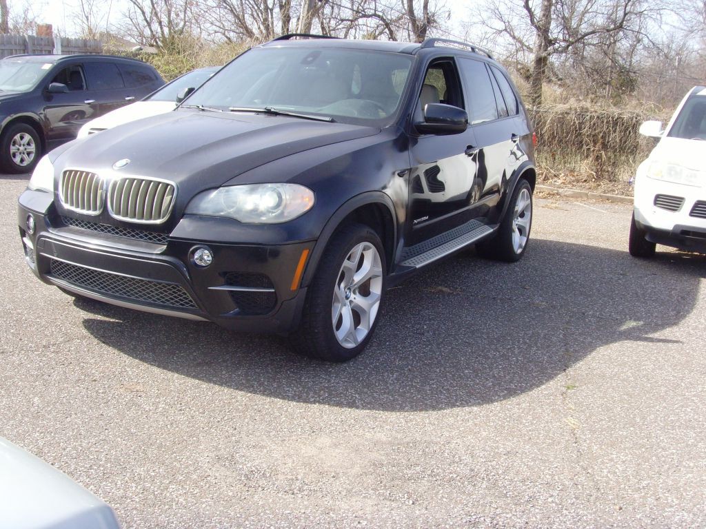 2012 BMW X5 Image 1