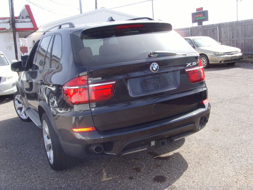 2012 BMW X5 Image 5