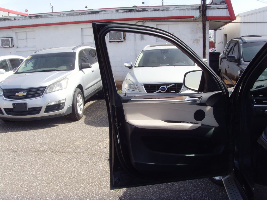 2012 BMW X5 Image 17