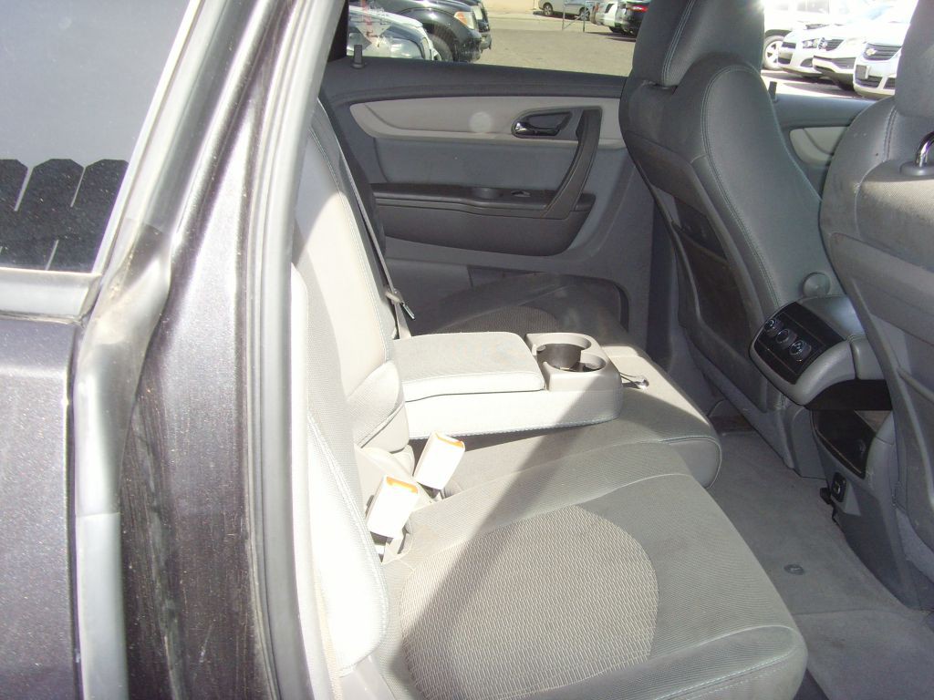 2017 Chevrolet Traverse Image 9