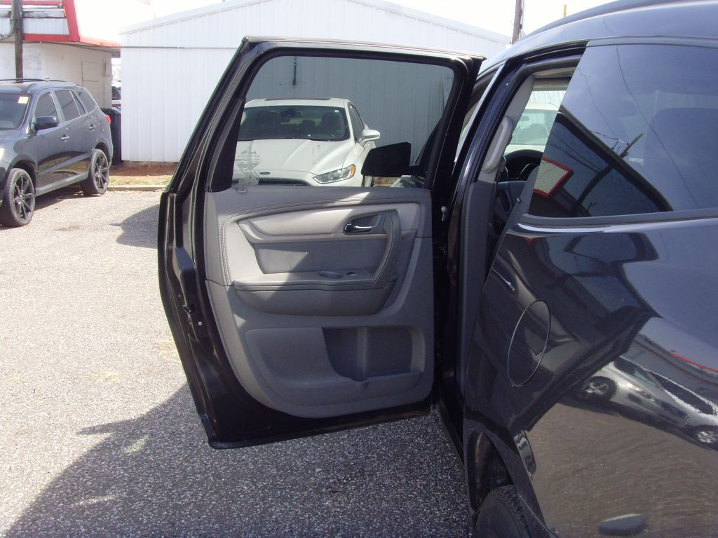 2017 Chevrolet Traverse Image 10