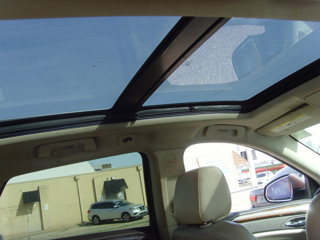 2015 Cadillac SRX Image 9